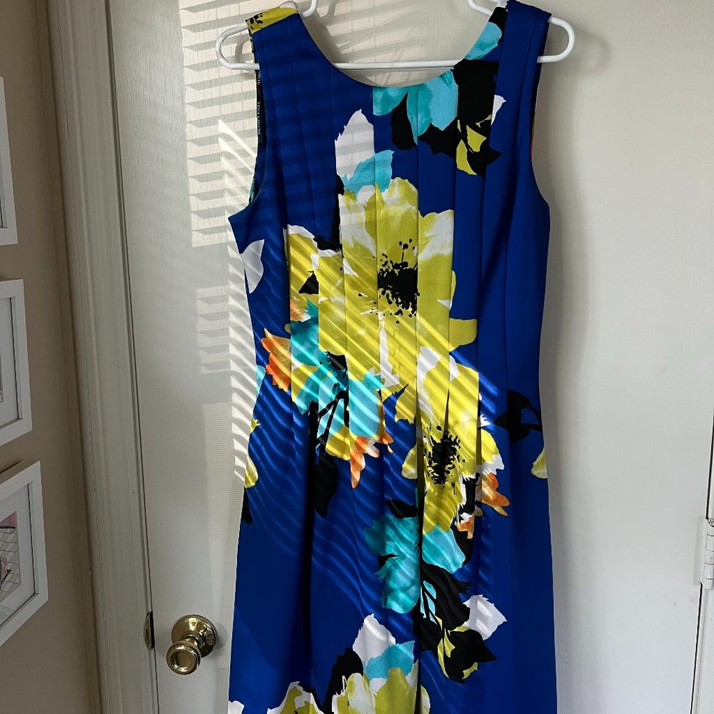 Vince Camuto Royal Blue Floral Cocktail Dress